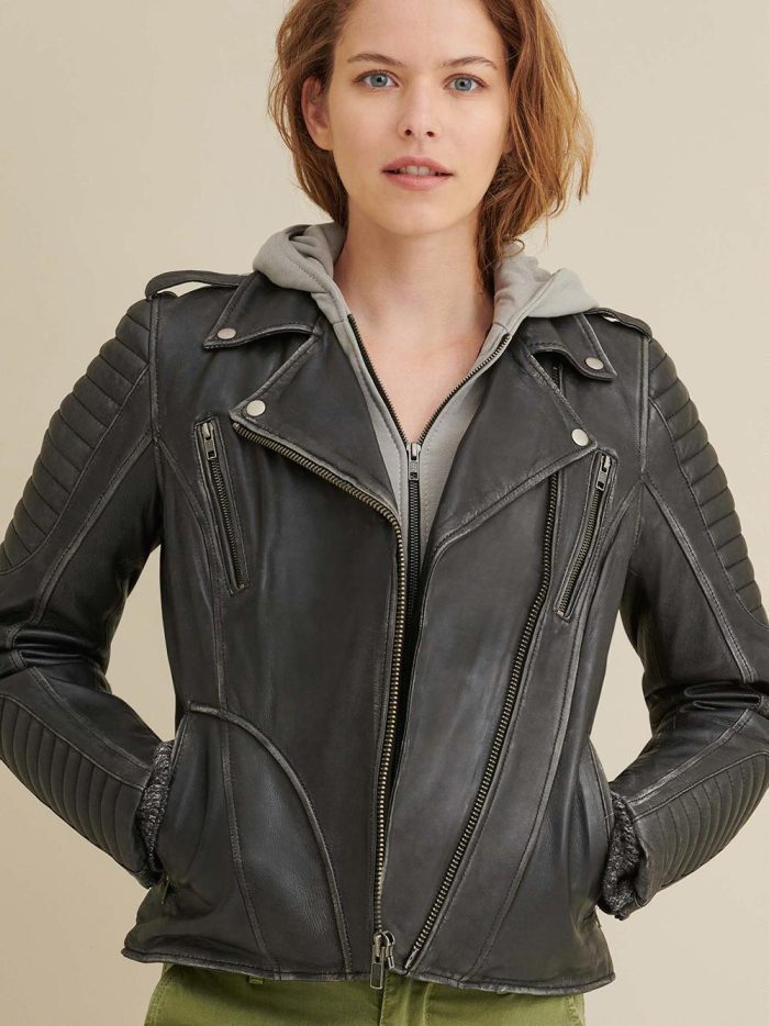 Quilted shoulder black leather moto cycle jacket for women - Image 4