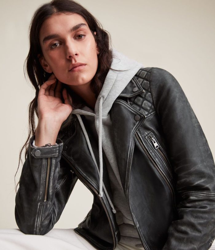 Vintage cargo black leather biker jacket for women - Image 2