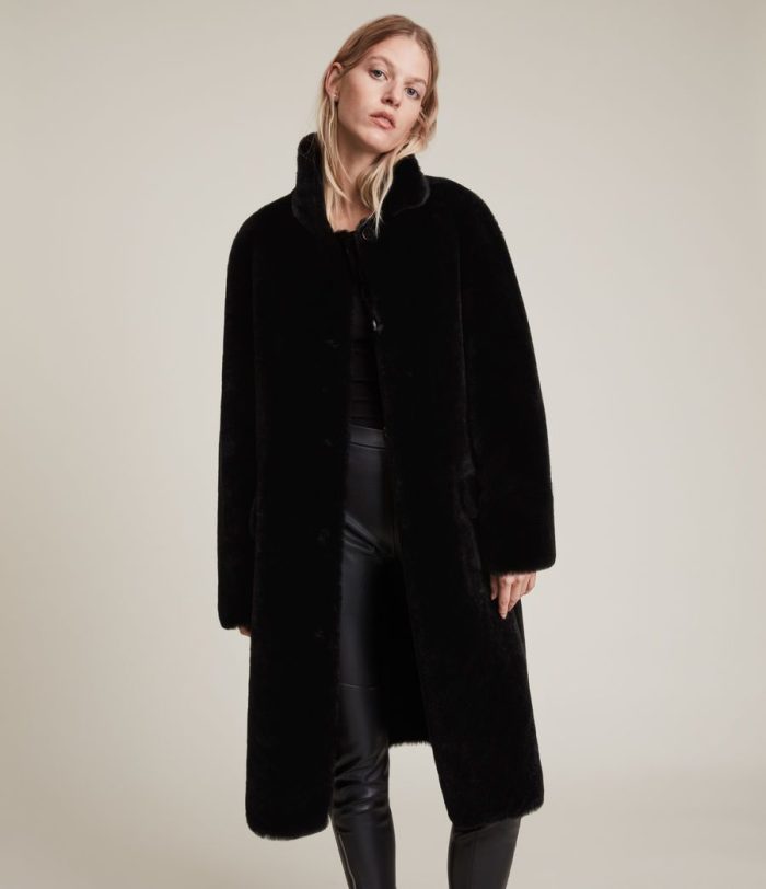 Serra shearling black coat for women - Image 3