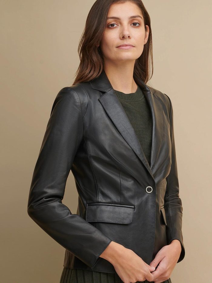 Leigh classic black leather blazer for women - Image 4